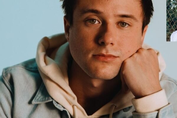 Alec Benjamin Net Worth